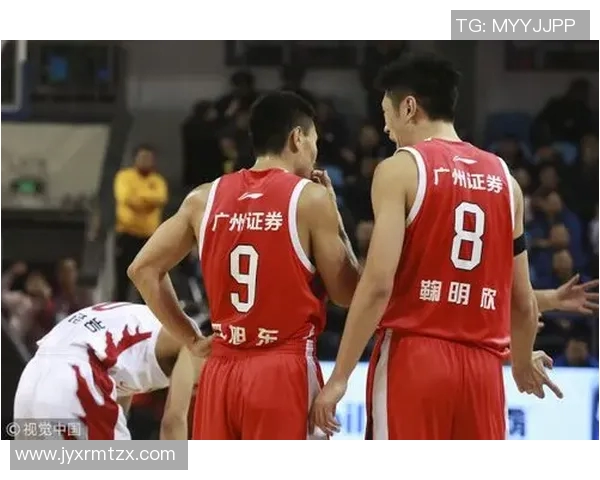 南京篮球队在个人能力排行榜中荣登第九名展现出强劲实力与潜力 南京篮球队在个人能力排行榜中荣登第九名展现出强劲实力与潜力