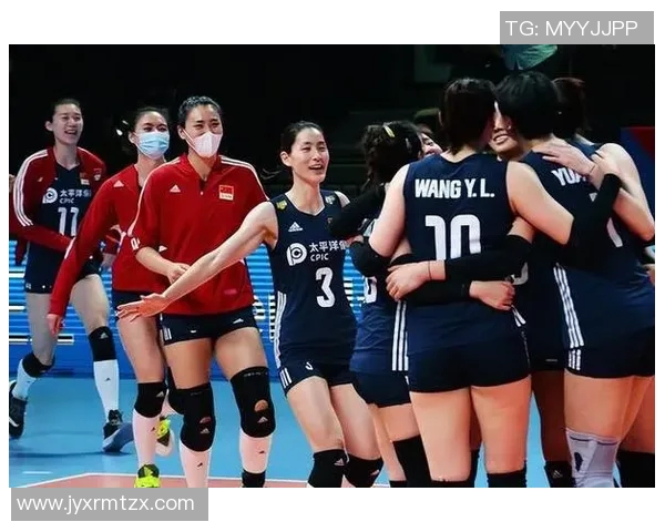 成都排球队荣登全国排球配合排行榜第三名展现强大实力与团队默契 成都排球队荣登全国排球配合排行榜第三名展现强大实力与团队默契