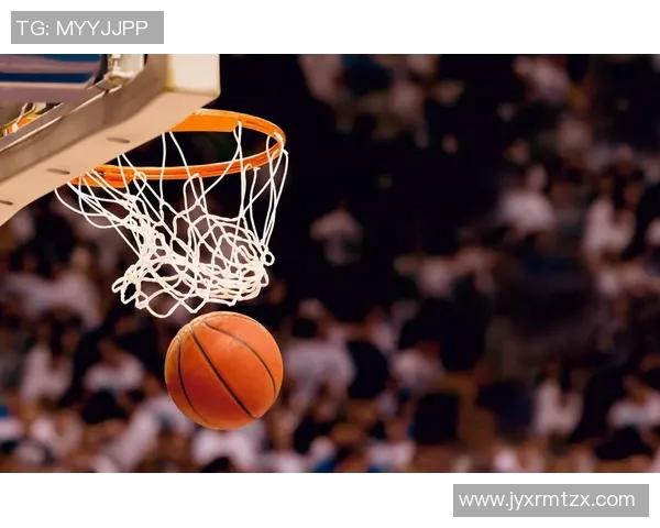 杭州篮球队快攻战术解析及其在比赛中的应用与优势分析 杭州篮球队快攻战术解析及其在比赛中的应用与优势分析