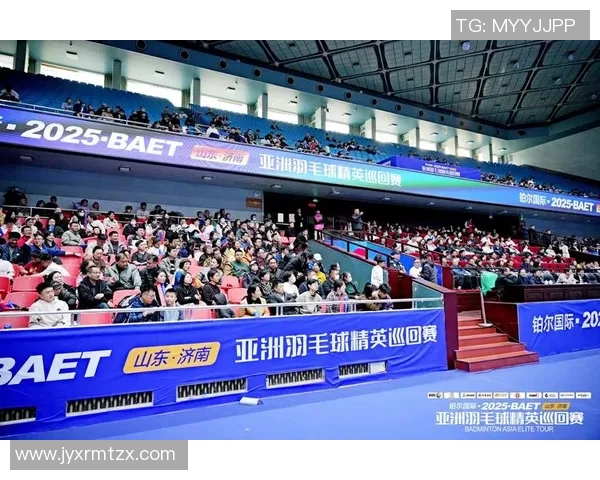 羽毛球盛宴：深入了解成都羽毛球队的训练与荣耀之路