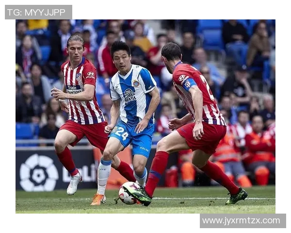 南京足球队以56分领跑奥运会积分榜展现强劲实力和团队合作精神